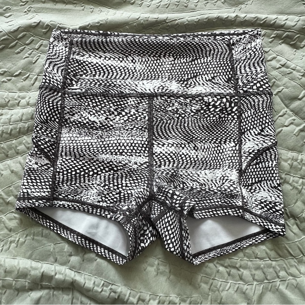 lululemon athletica Black and White Patterned Bike Shorts